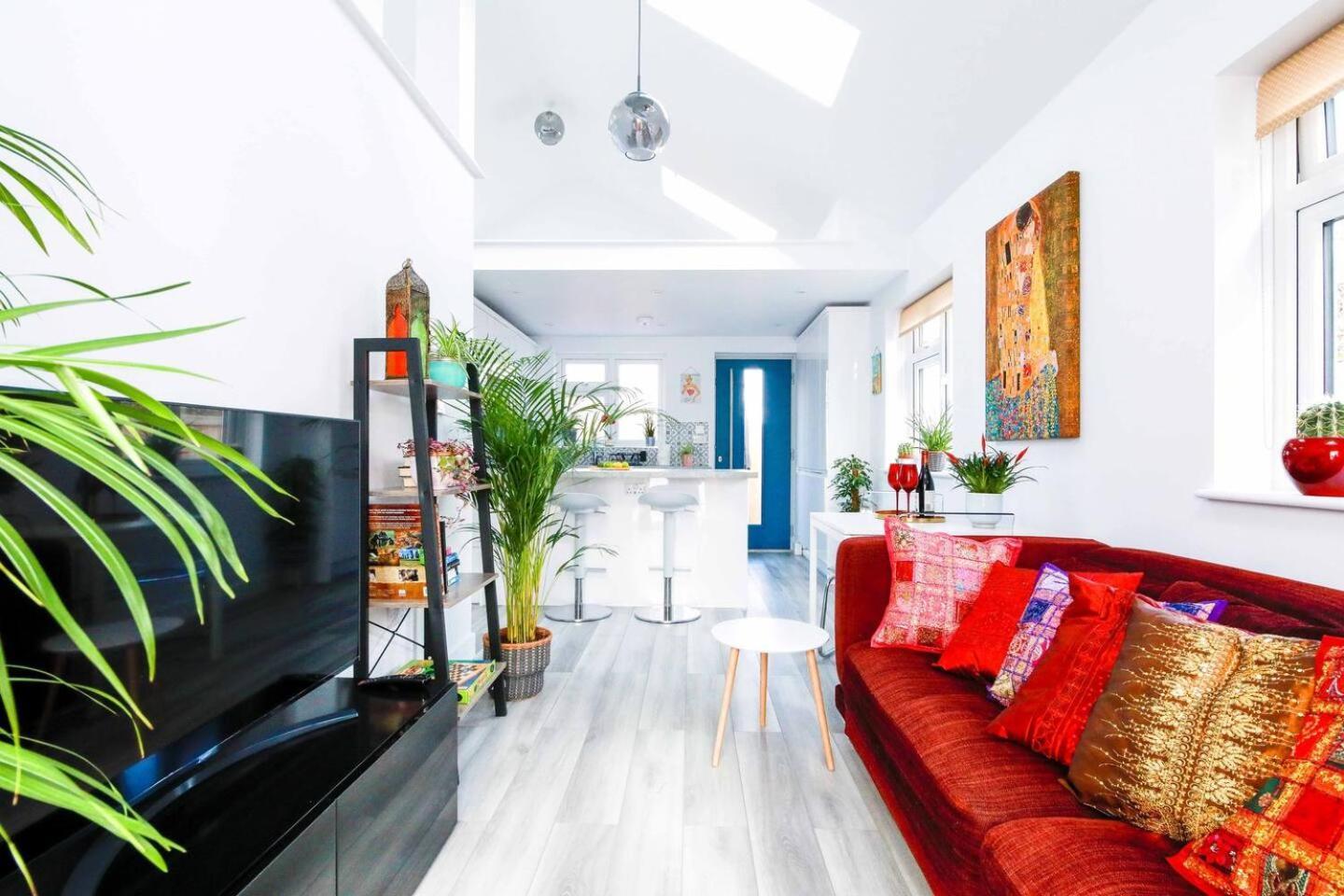 Little Bright House Hotel วิทสเตเบิล ภายนอก รูปภาพ